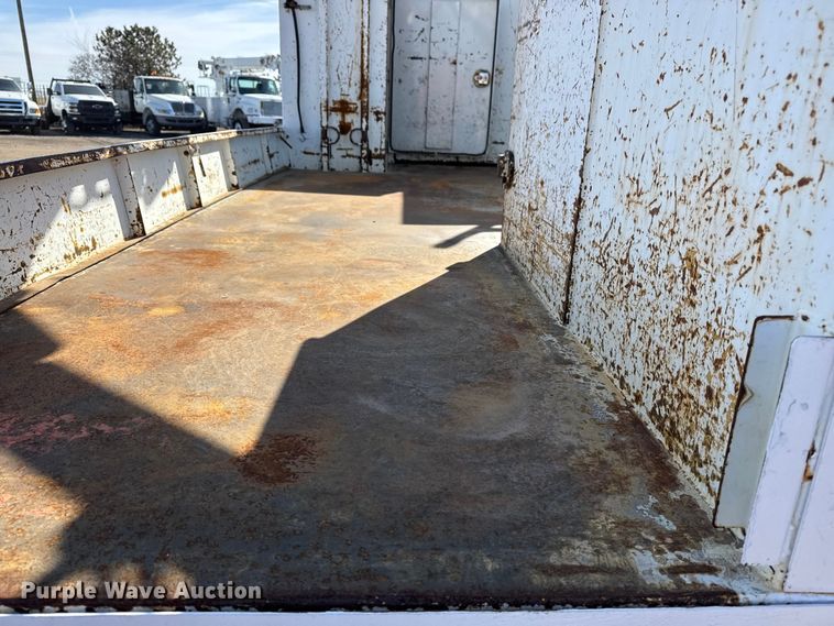 image for item EG2048 2007 Freightliner Business Class M2 utility / service truck