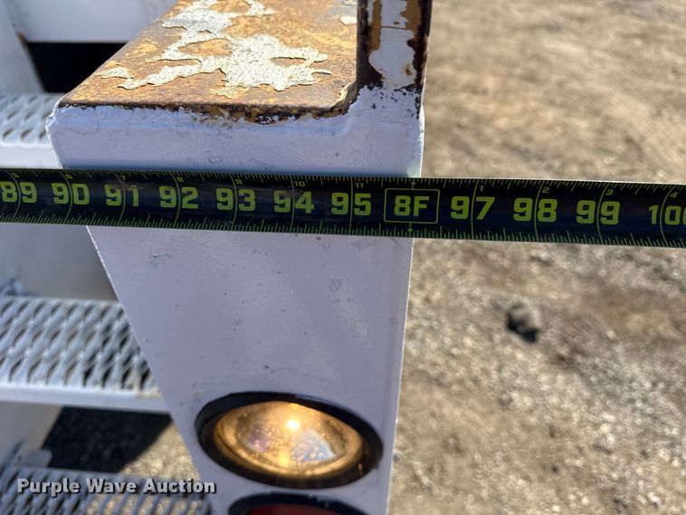 image for item EG2048 2007 Freightliner Business Class M2 utility / service truck