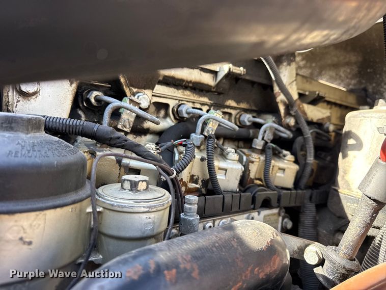 image for item EG2048 2007 Freightliner Business Class M2 utility / service truck