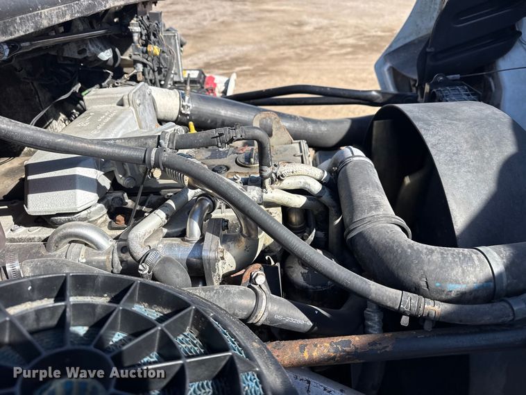 image for item EG2048 2007 Freightliner Business Class M2 utility / service truck