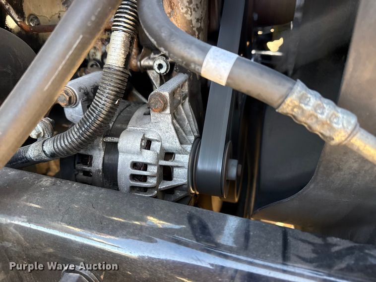 image for item EG2048 2007 Freightliner Business Class M2 utility / service truck