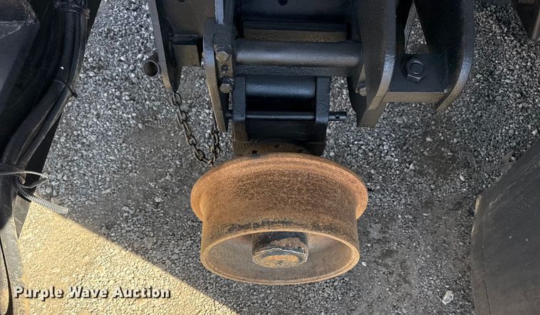 image for item EG2048 2007 Freightliner Business Class M2 utility / service truck