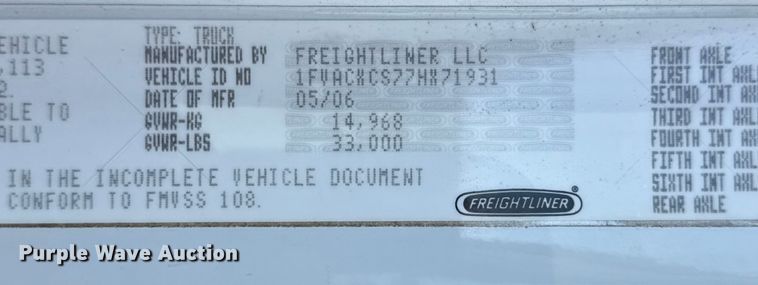 image for item EG2048 2007 Freightliner Business Class M2 utility / service truck