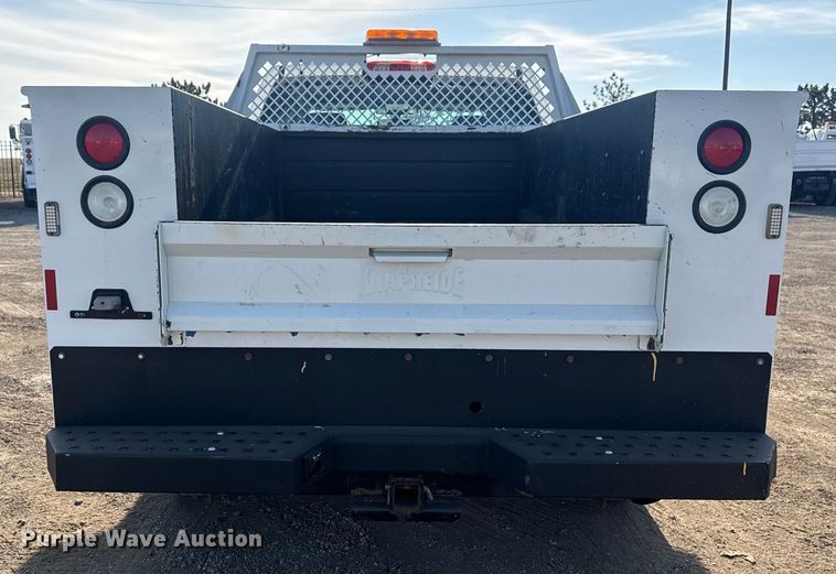 image for item EG2077 2015 Chevrolet Silverado 2500HD Ext. Cab pickup truck