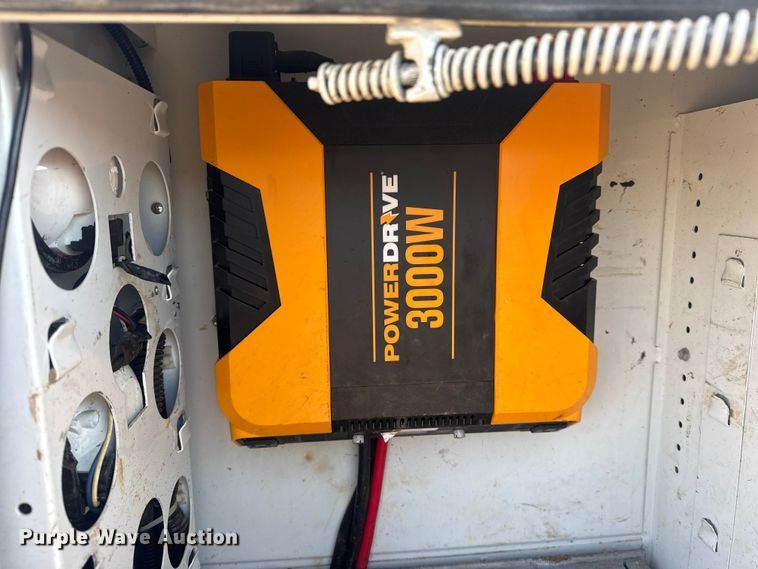 image for item EG2077 2015 Chevrolet Silverado 2500HD Ext. Cab pickup truck