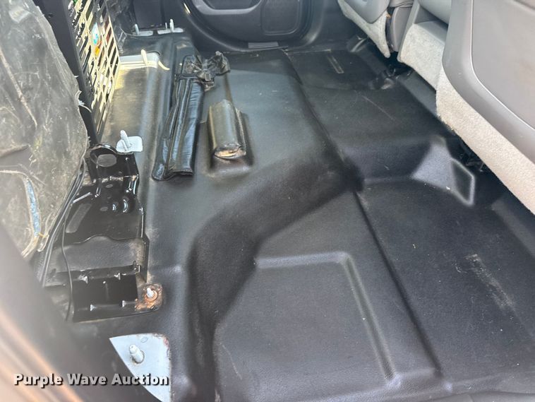 image for item EG2077 2015 Chevrolet Silverado 2500HD Ext. Cab pickup truck