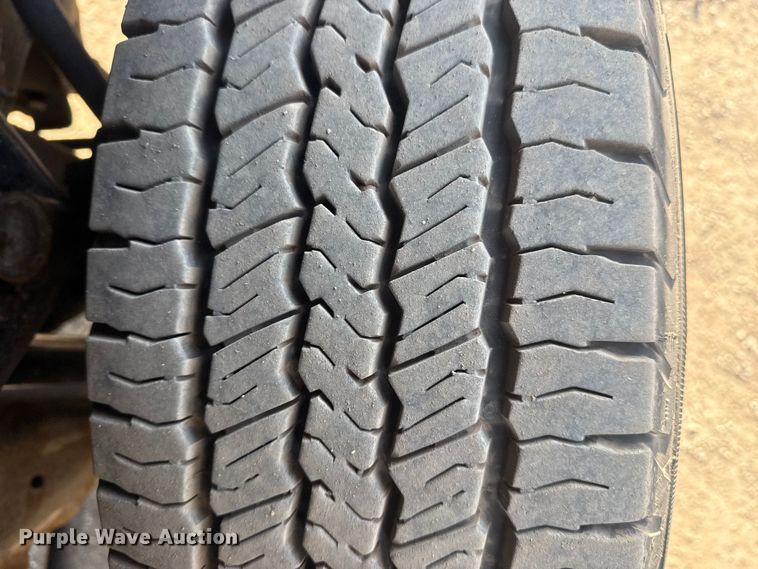 image for item EG2077 2015 Chevrolet Silverado 2500HD Ext. Cab pickup truck