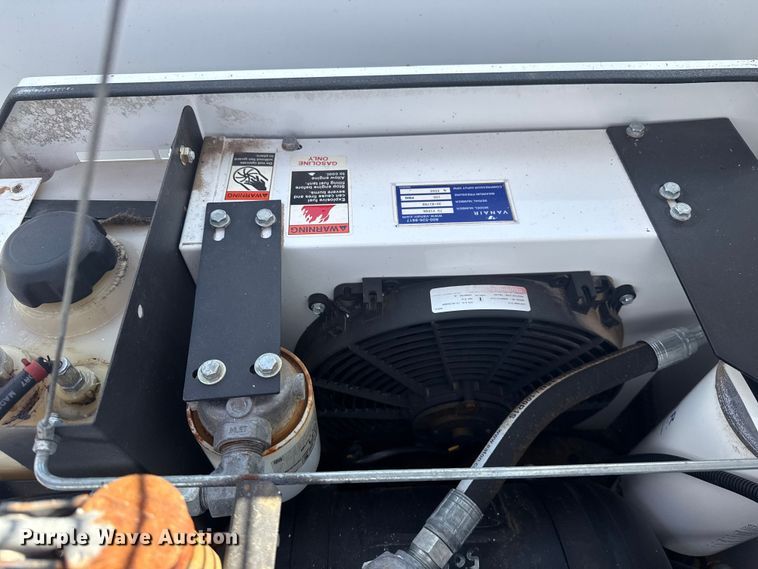 image for item EG2084 2012 Ford F-550 Super Duty utility / service truck