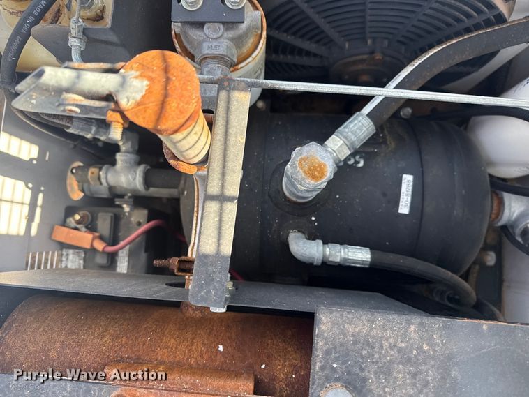 image for item EG2084 2012 Ford F-550 Super Duty utility / service truck