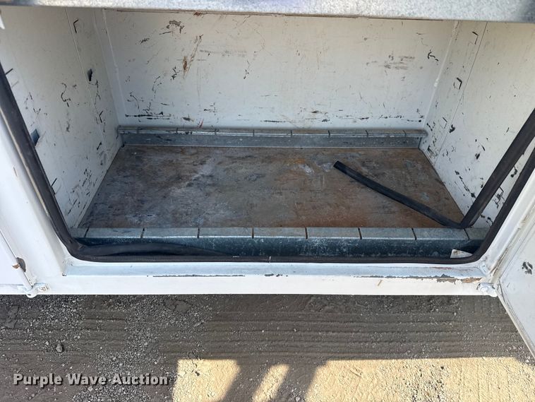 image for item EG2084 2012 Ford F-550 Super Duty utility / service truck