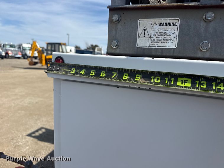 image for item EG2084 2012 Ford F-550 Super Duty utility / service truck