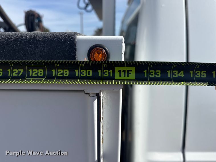 image for item EG2084 2012 Ford F-550 Super Duty utility / service truck