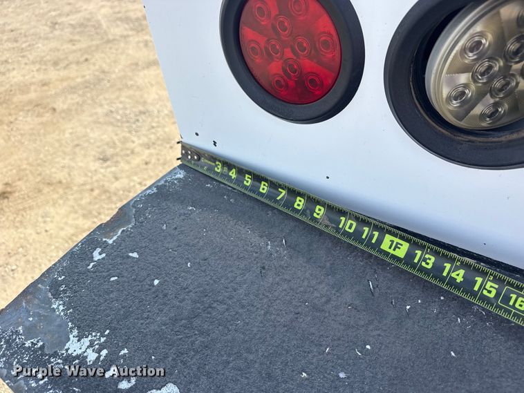 image for item EG2084 2012 Ford F-550 Super Duty utility / service truck