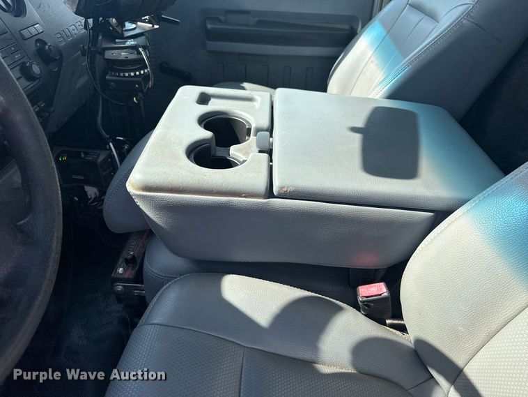 image for item EG2084 2012 Ford F-550 Super Duty utility / service truck