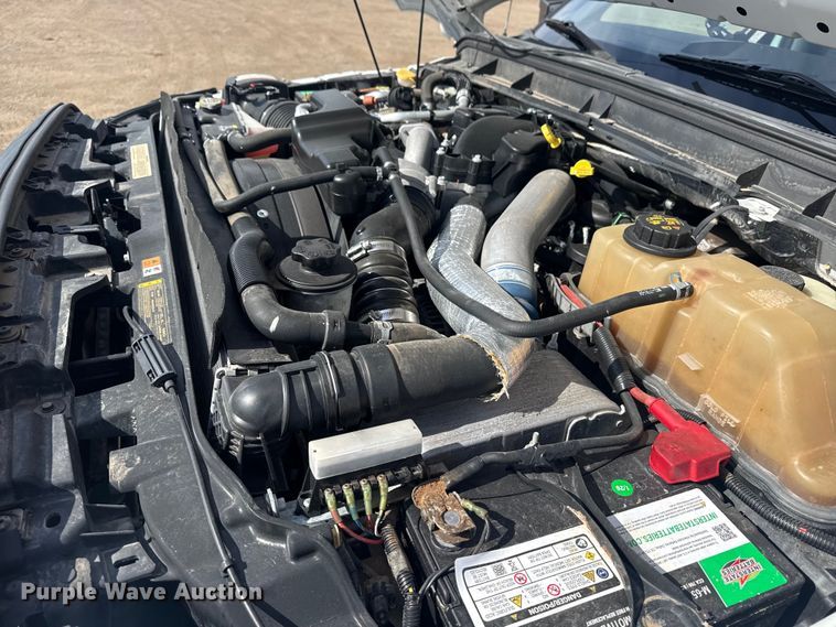 image for item EG2084 2012 Ford F-550 Super Duty utility / service truck