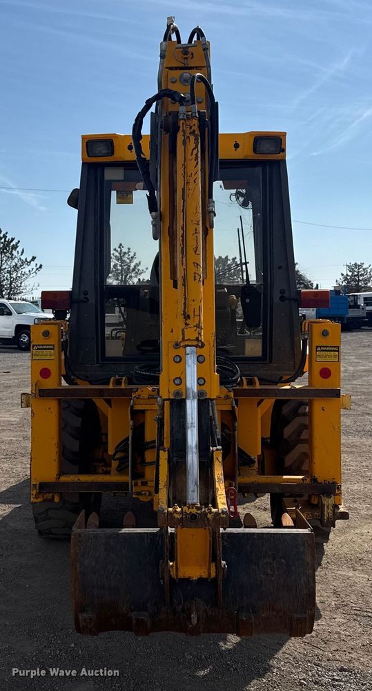 image for item EG2085 1995 JCB 210S backhoe