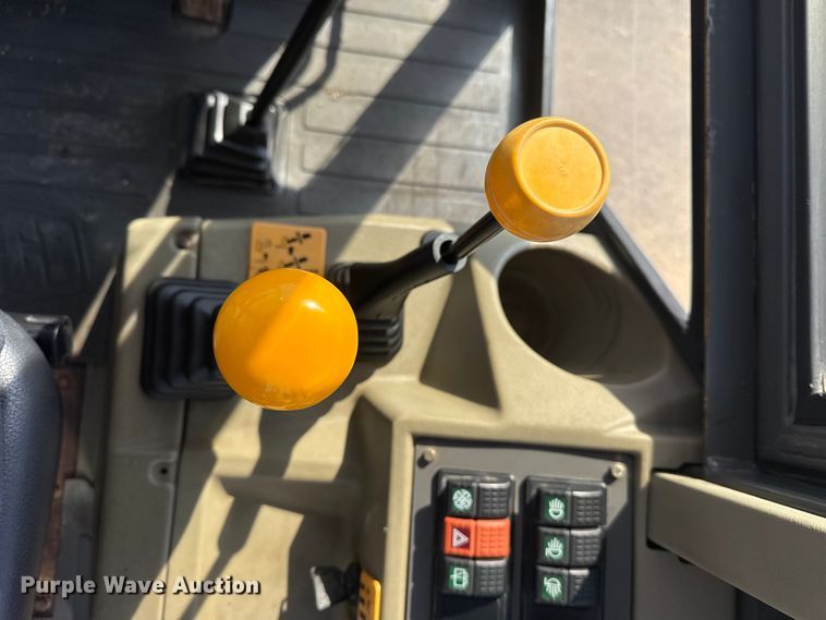 image for item EG2085 1995 JCB 210S backhoe