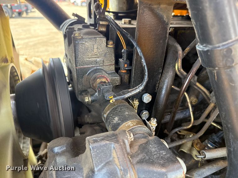 image for item EG2085 1995 JCB 210S backhoe