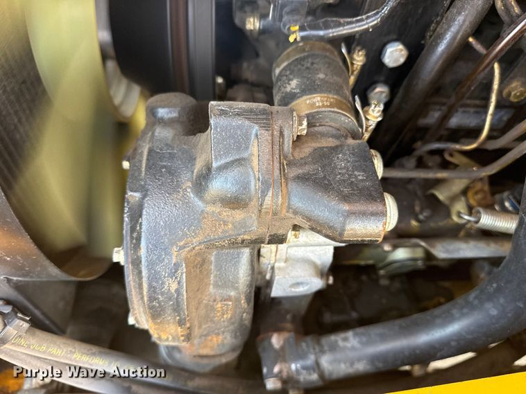 image for item EG2085 1995 JCB 210S backhoe