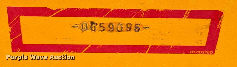 image for item EG2085 1995 JCB 210S backhoe