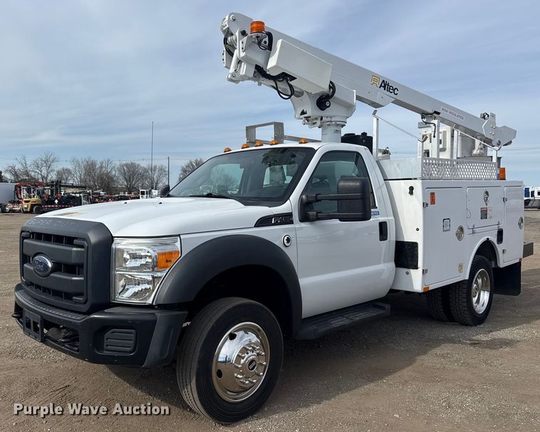 image for item EG2087 2012 Ford F450 Super Duty XL bucket truck