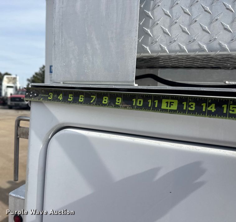 image for item EG2087 2012 Ford F450 Super Duty XL bucket truck