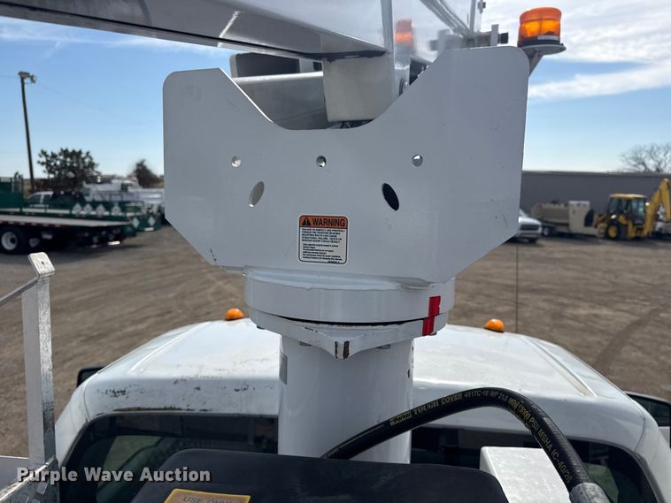 image for item EG2087 2012 Ford F450 Super Duty XL bucket truck