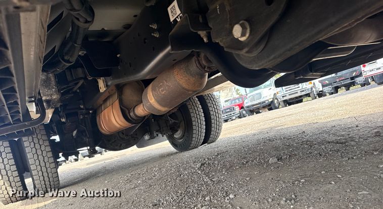 image for item EG2087 2012 Ford F450 Super Duty XL bucket truck