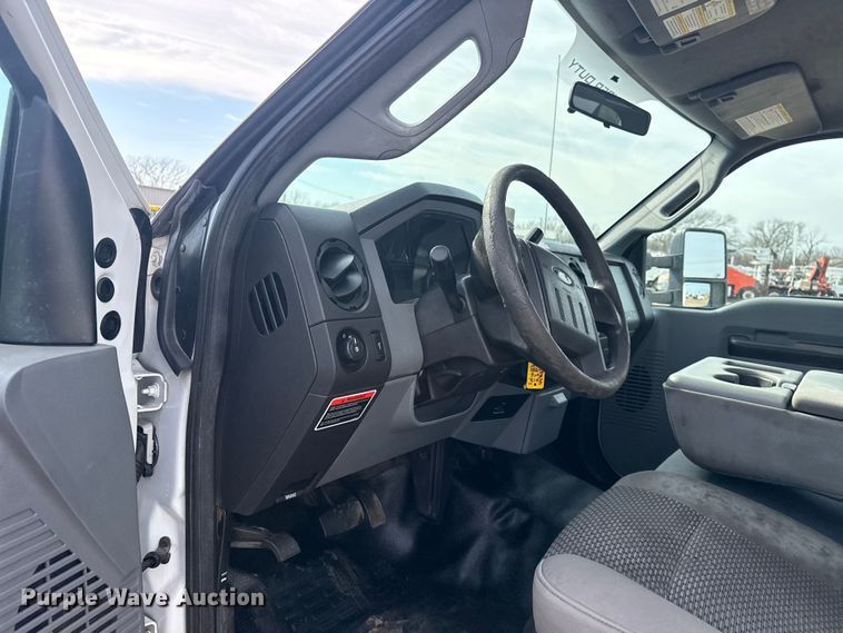 image for item EG2087 2012 Ford F450 Super Duty XL bucket truck