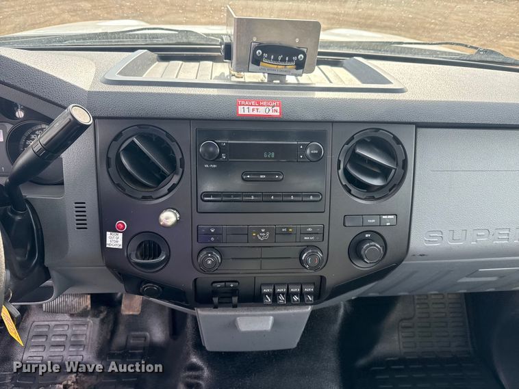 image for item EG2087 2012 Ford F450 Super Duty XL bucket truck