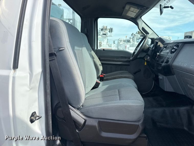 image for item EG2087 2012 Ford F450 Super Duty XL bucket truck