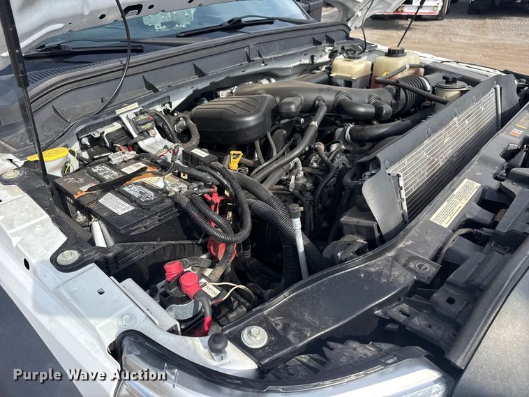 image for item EG2087 2012 Ford F450 Super Duty XL bucket truck