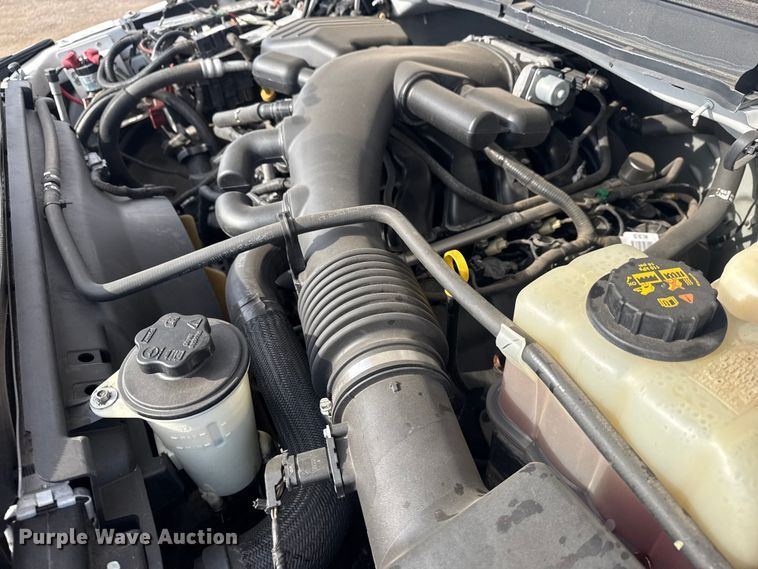 image for item EG2087 2012 Ford F450 Super Duty XL bucket truck