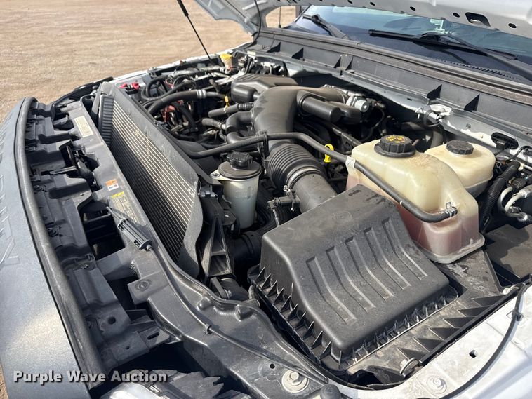 image for item EG2087 2012 Ford F450 Super Duty XL bucket truck