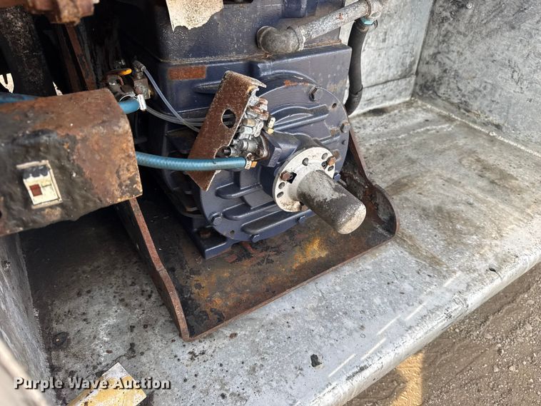 image for item EG2090 2014 Freightliner 114SD vacuum truck