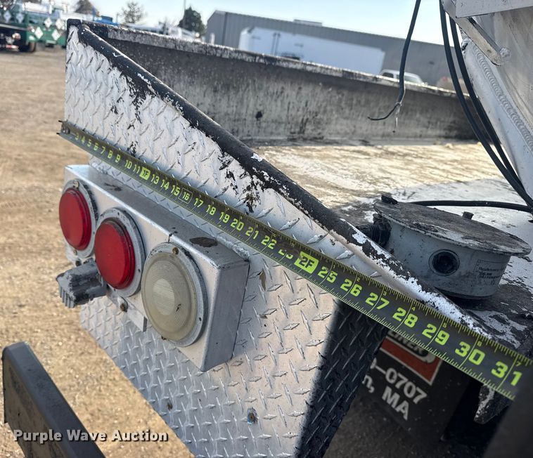 image for item EG2090 2014 Freightliner 114SD vacuum truck