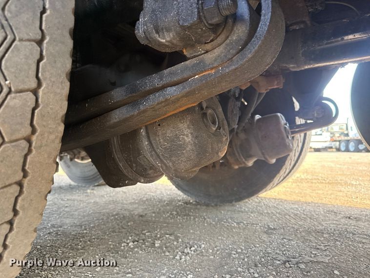 image for item EG2090 2014 Freightliner 114SD vacuum truck