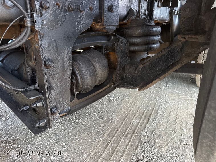 image for item EG2090 2014 Freightliner 114SD vacuum truck