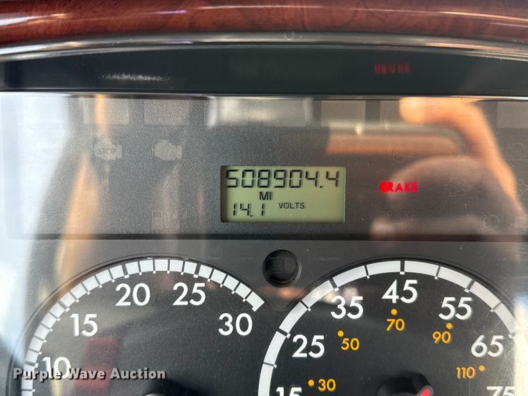 image for item EG2090 2014 Freightliner 114SD vacuum truck