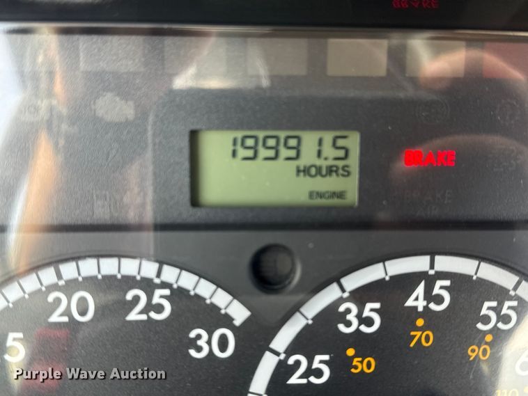 image for item EG2090 2014 Freightliner 114SD vacuum truck