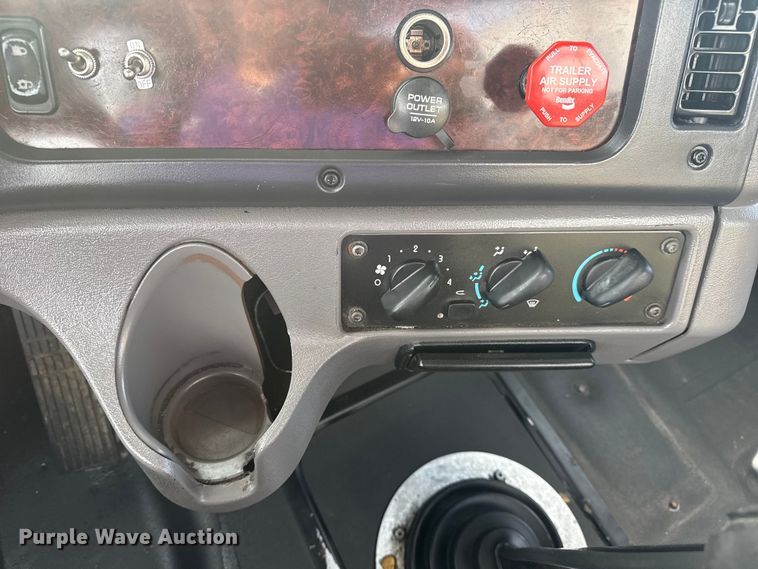 image for item EG2090 2014 Freightliner 114SD vacuum truck