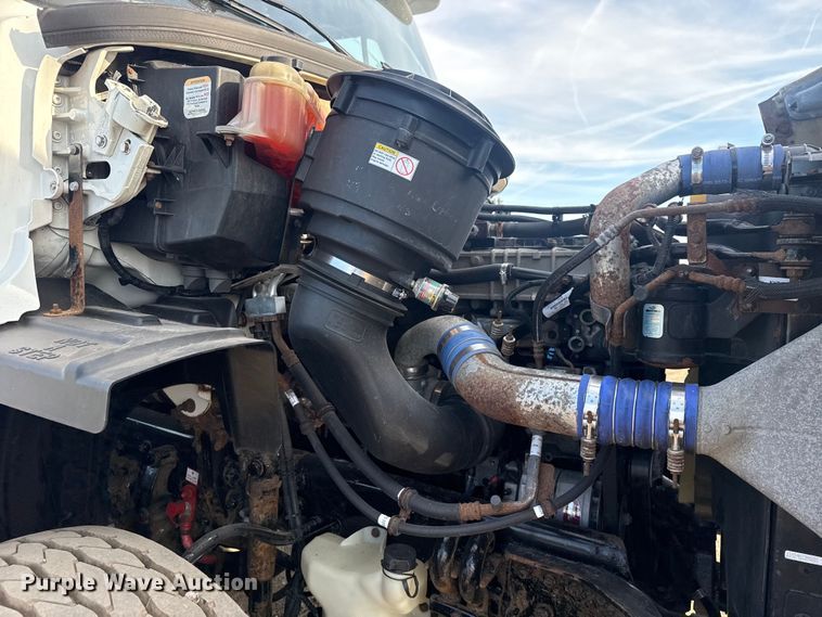 image for item EG2090 2014 Freightliner 114SD vacuum truck