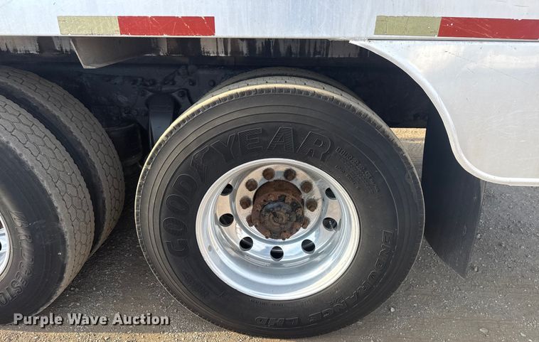 image for item EG2090 2014 Freightliner 114SD vacuum truck