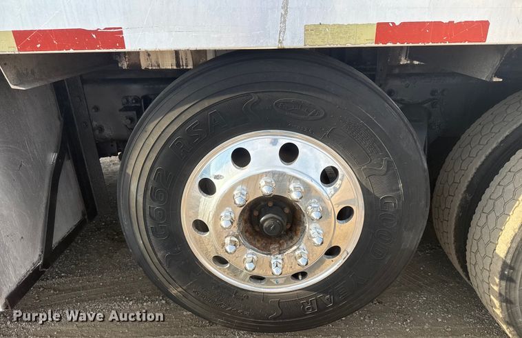 image for item EG2090 2014 Freightliner 114SD vacuum truck