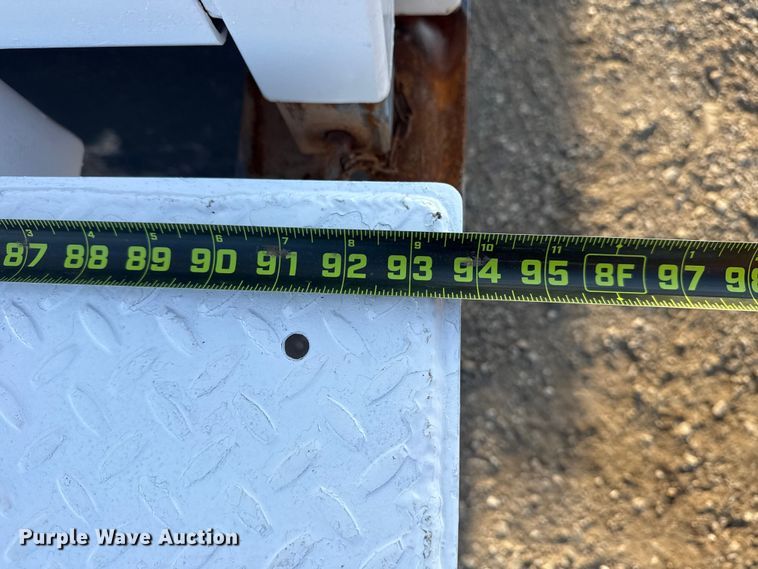 image for item EG2091 2018 Chevrolet 3500HD utility / service truck