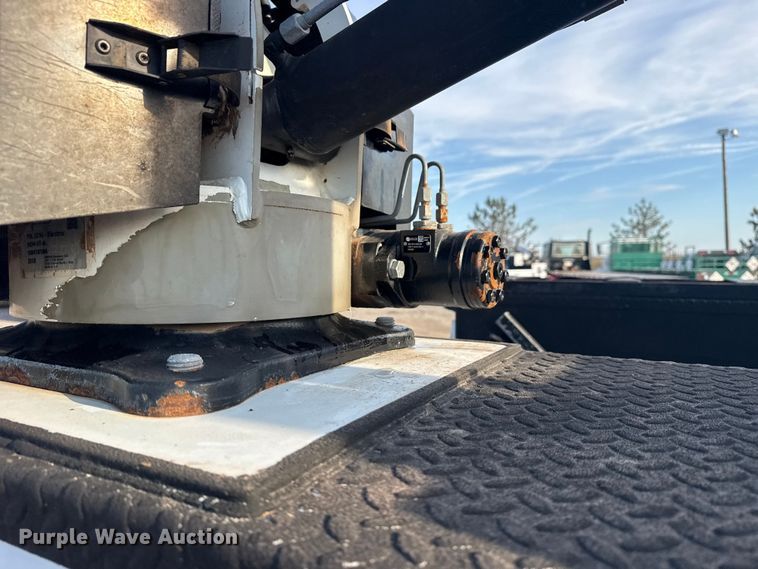 image for item EG2091 2018 Chevrolet 3500HD utility / service truck