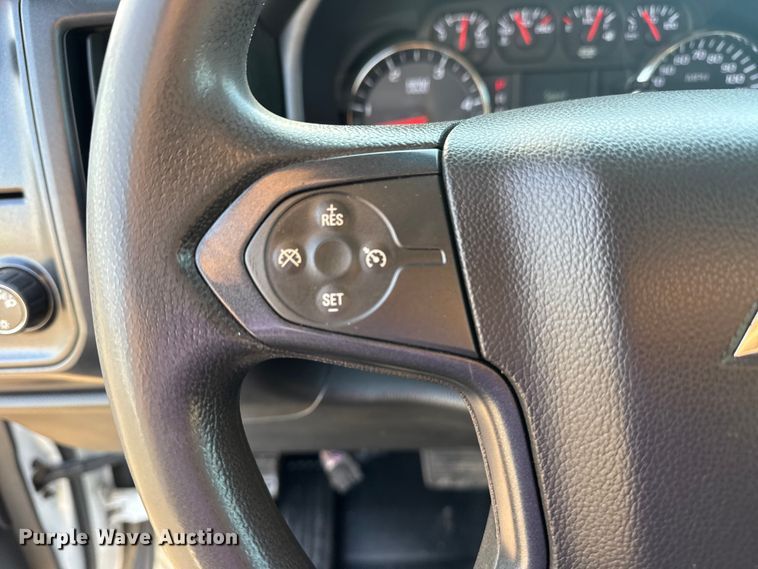 image for item EG2091 2018 Chevrolet 3500HD utility / service truck