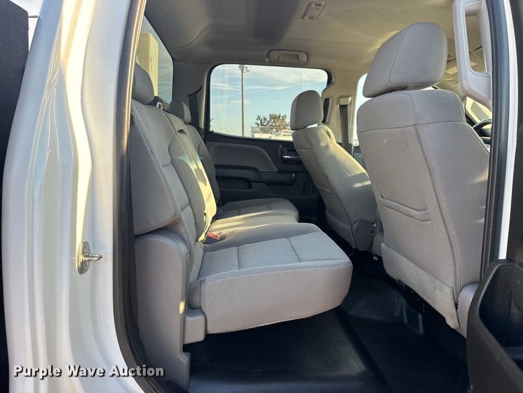 image for item EG2091 2018 Chevrolet 3500HD utility / service truck