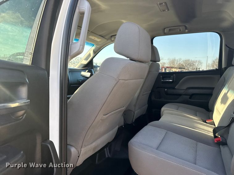 image for item EG2091 2018 Chevrolet 3500HD utility / service truck