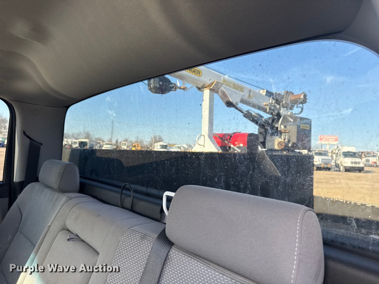 image for item EG2091 2018 Chevrolet 3500HD utility / service truck